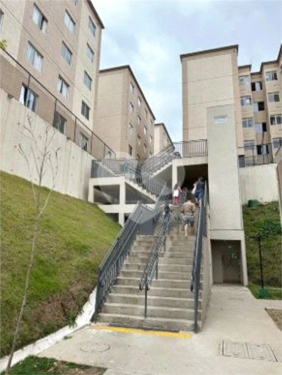 APARTAMENTO em TREMEMBÉ