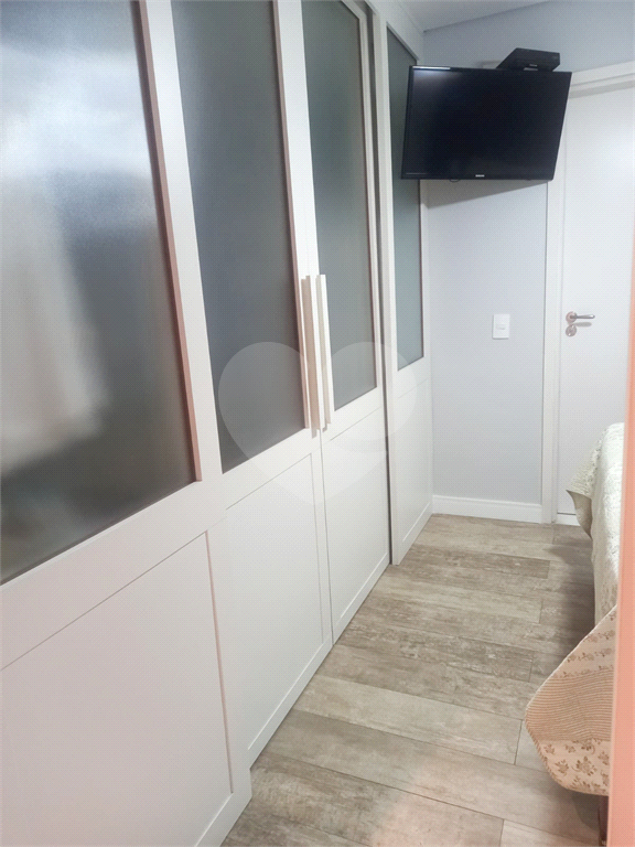 APARTAMENTO em SANTANA