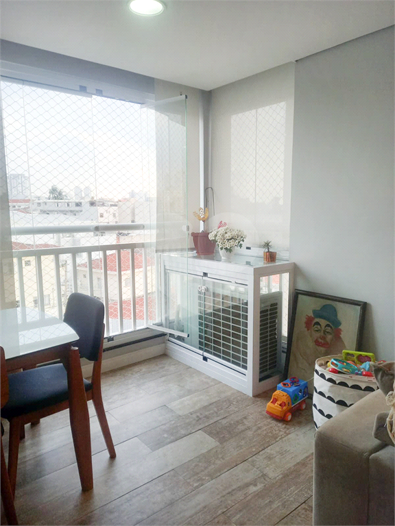 APARTAMENTO em SANTANA