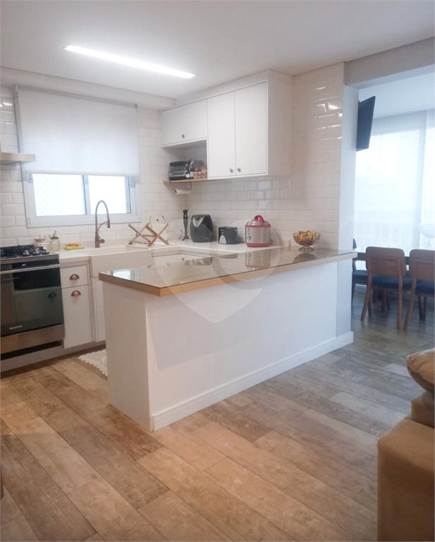 APARTAMENTO em SANTANA