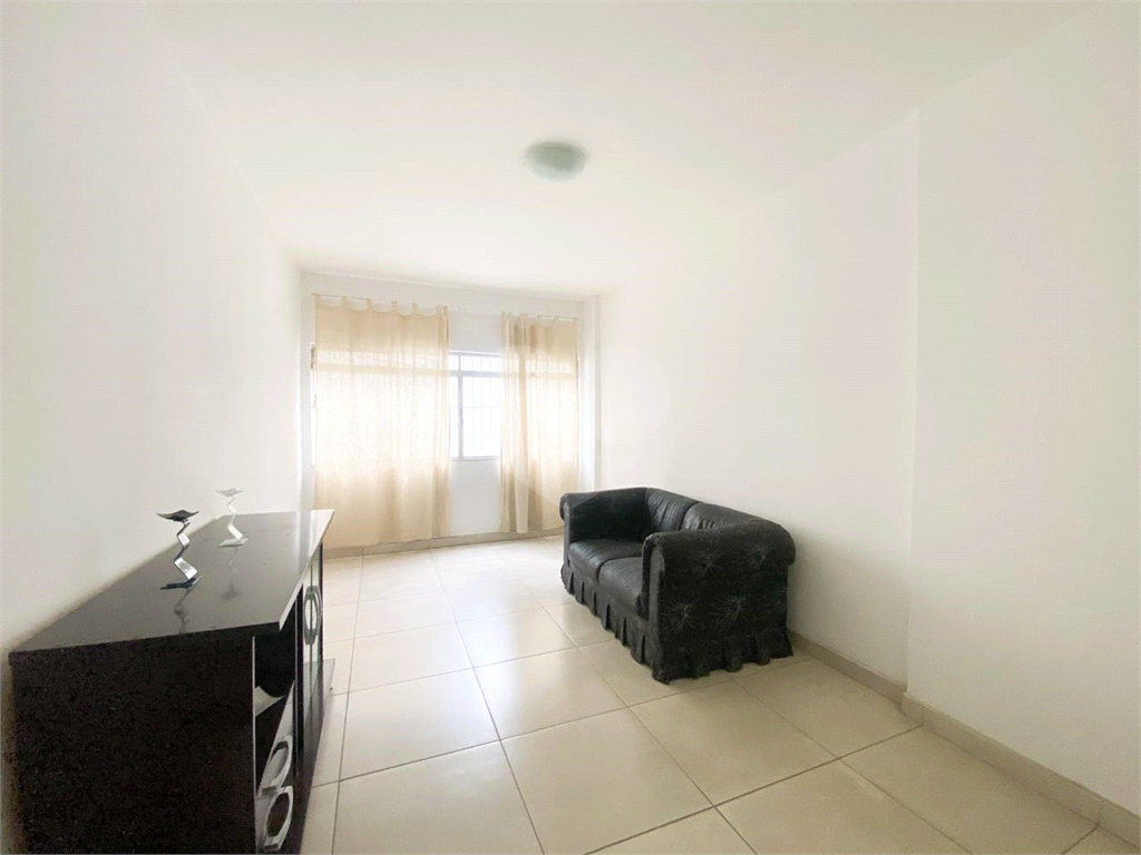 Apartamento 72m2 2 dormitórios na Agua Fria  