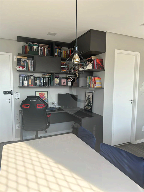 Apartamento à venda no Parque Vitória – Mobiliado, seminovo e pronto para morar