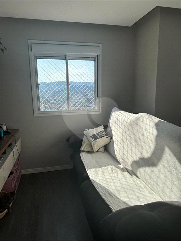 Apartamento à venda no Parque Vitória – Mobiliado, seminovo e pronto para morar
