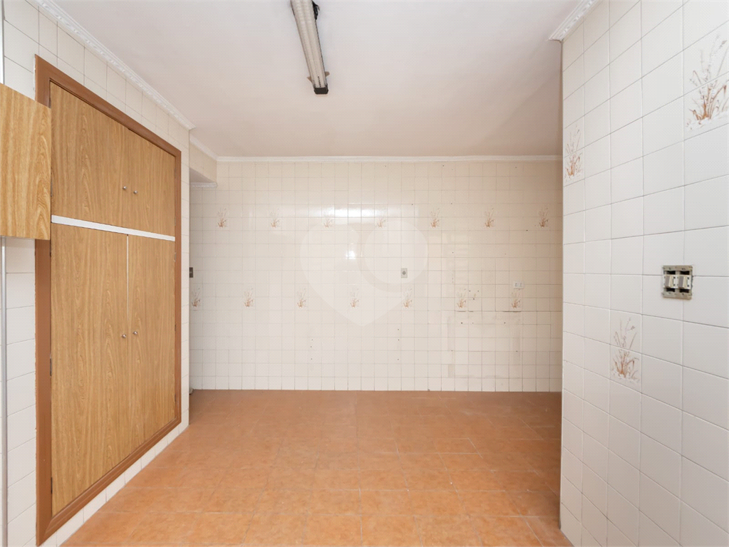 Casa à Venda | 124 m² | 4 Dormitórios | 2 Vagas de Garagem na Casa Verde . 