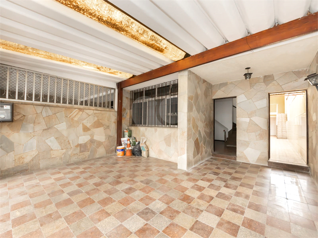 Casa à Venda | 124 m² | 4 Dormitórios | 2 Vagas de Garagem na Casa Verde . 