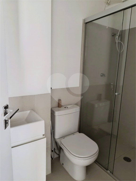 Apartamento com 3 suites e 4 vagas em Pinheiros