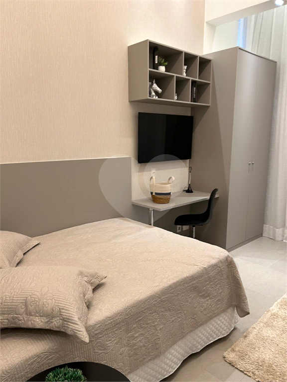 Studio. Nunca Habitado. Decorado e Mobiliado