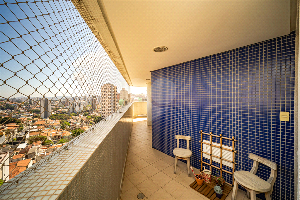 APARTAMENTO em PERDIZES