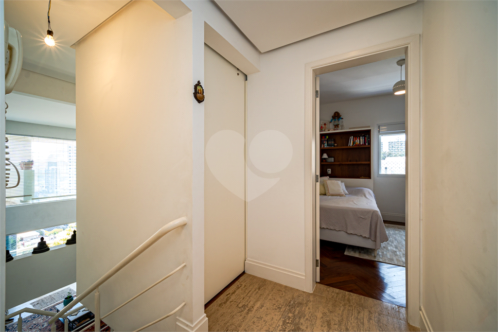 APARTAMENTO em PERDIZES