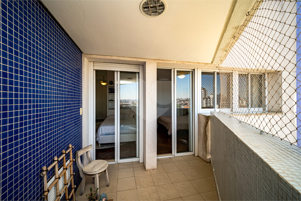 APARTAMENTO em PERDIZES