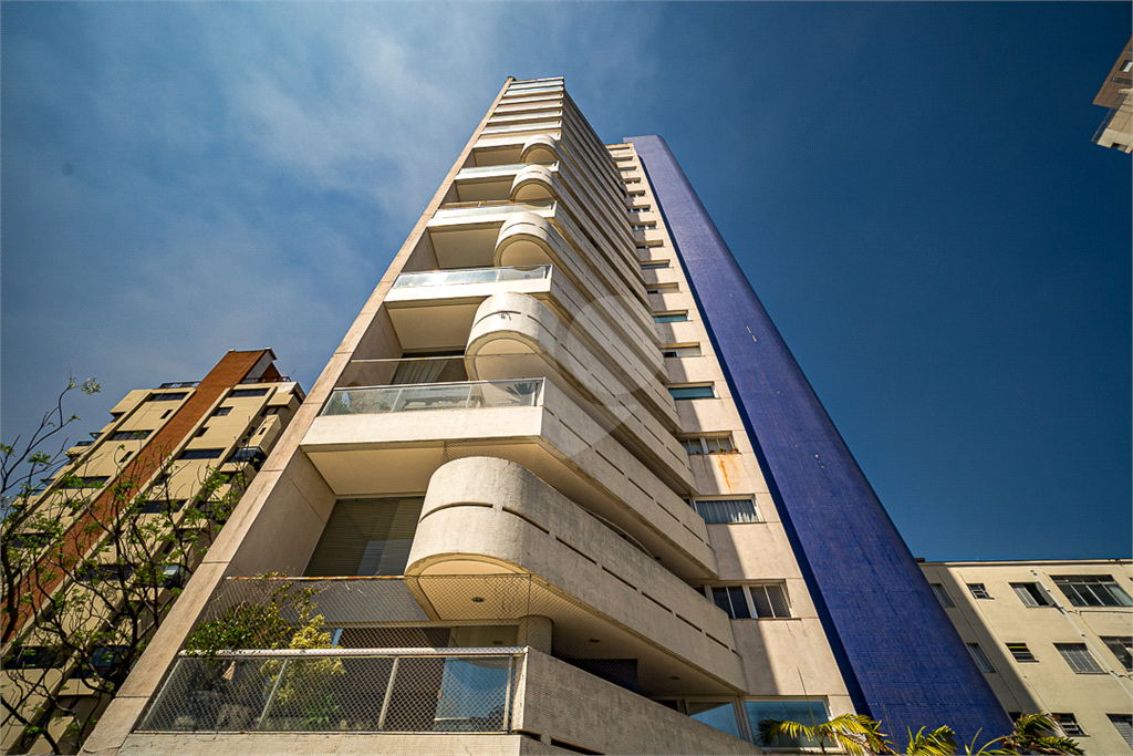 APARTAMENTO em PERDIZES