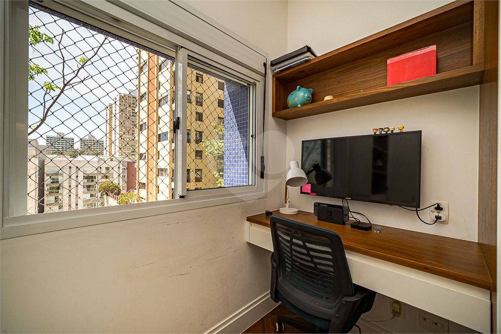 APARTAMENTO em PERDIZES