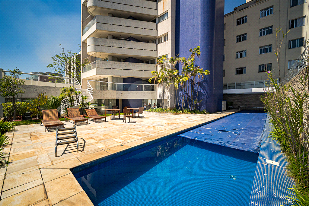 APARTAMENTO em PERDIZES