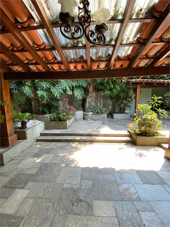 CASA TÉRREA À VENDA ALTO DE PINHEIROS