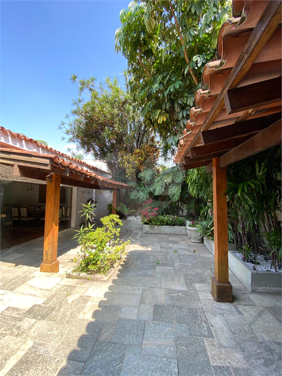 CASA TÉRREA À VENDA ALTO DE PINHEIROS