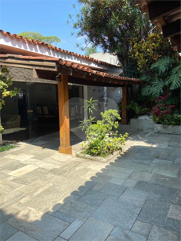 CASA TÉRREA À VENDA ALTO DE PINHEIROS