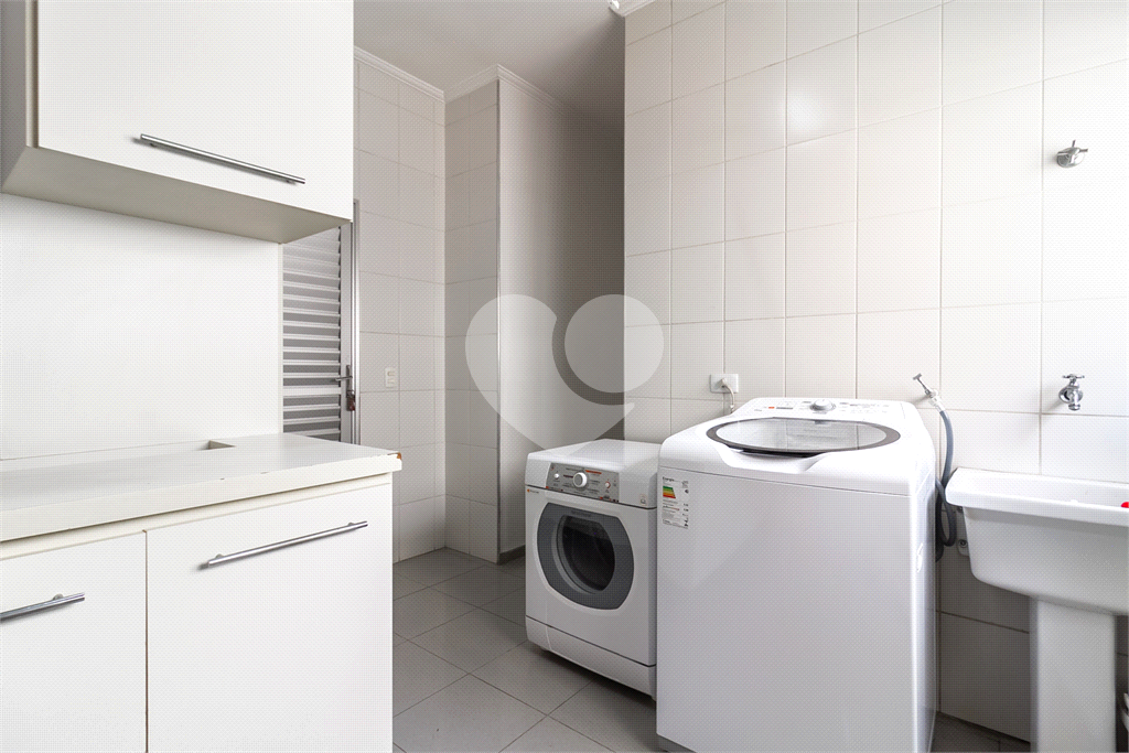 Apartamento sofisticado próximo ao Club Athletico Paulistano – Jardim América