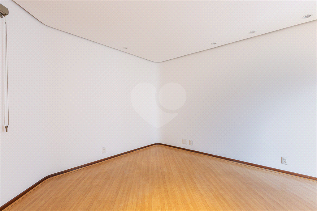 Excelente Apartamento no Real Parque!