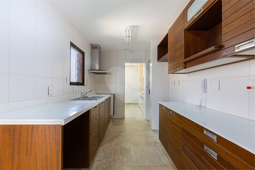 Excelente Apartamento no Real Parque!