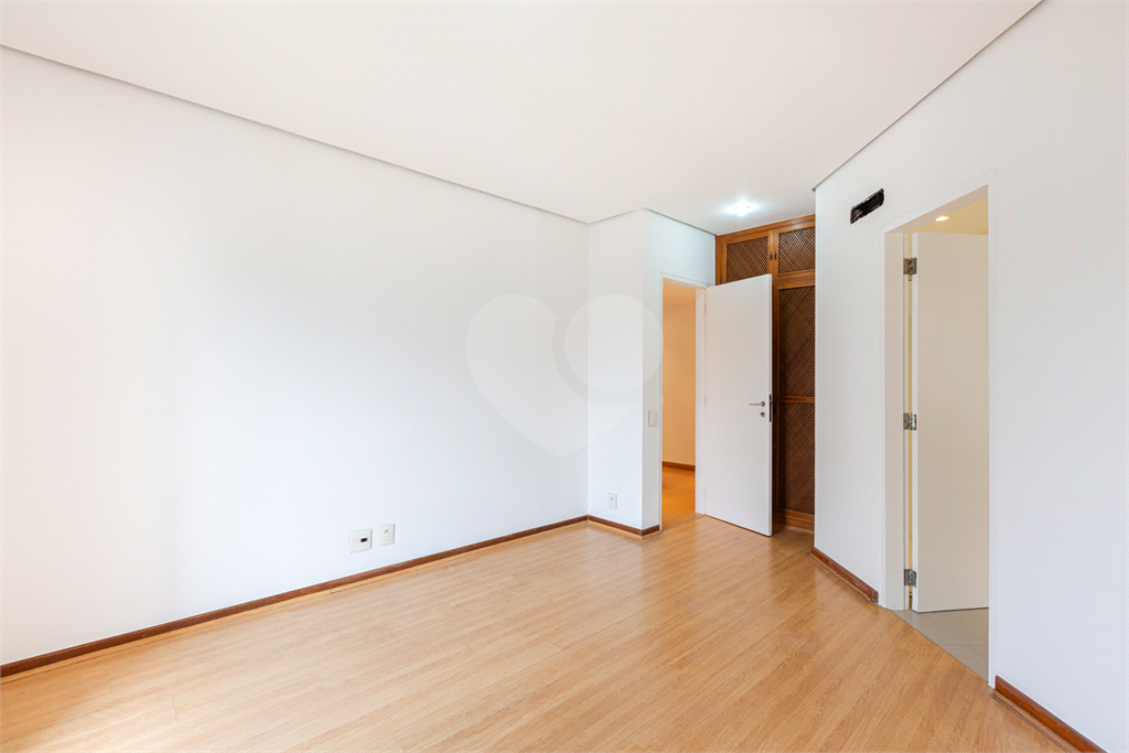 Excelente Apartamento no Real Parque!