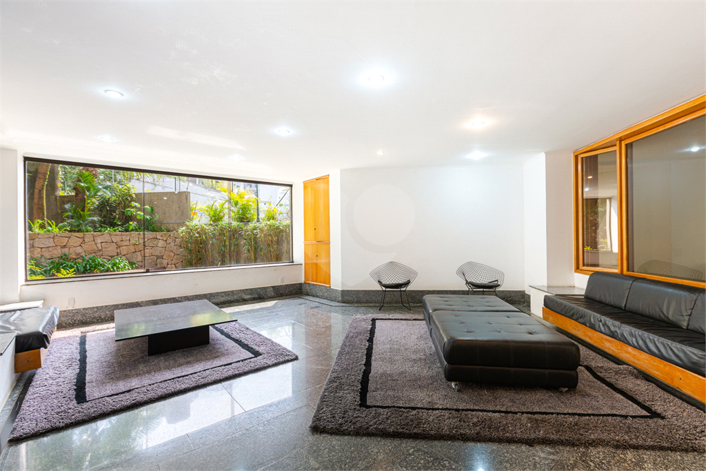Excelente Apartamento no Real Parque!