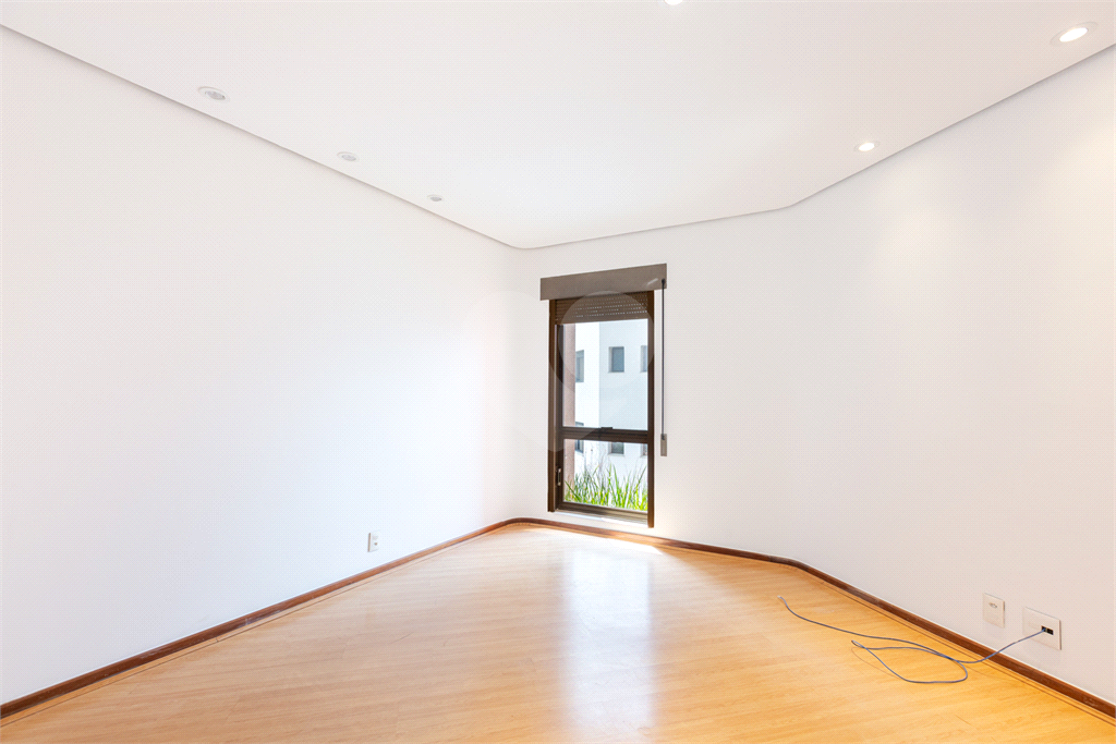 Excelente Apartamento no Real Parque!