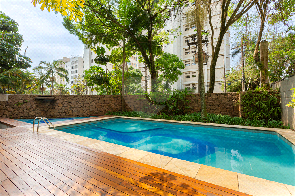 Excelente Apartamento no Real Parque!