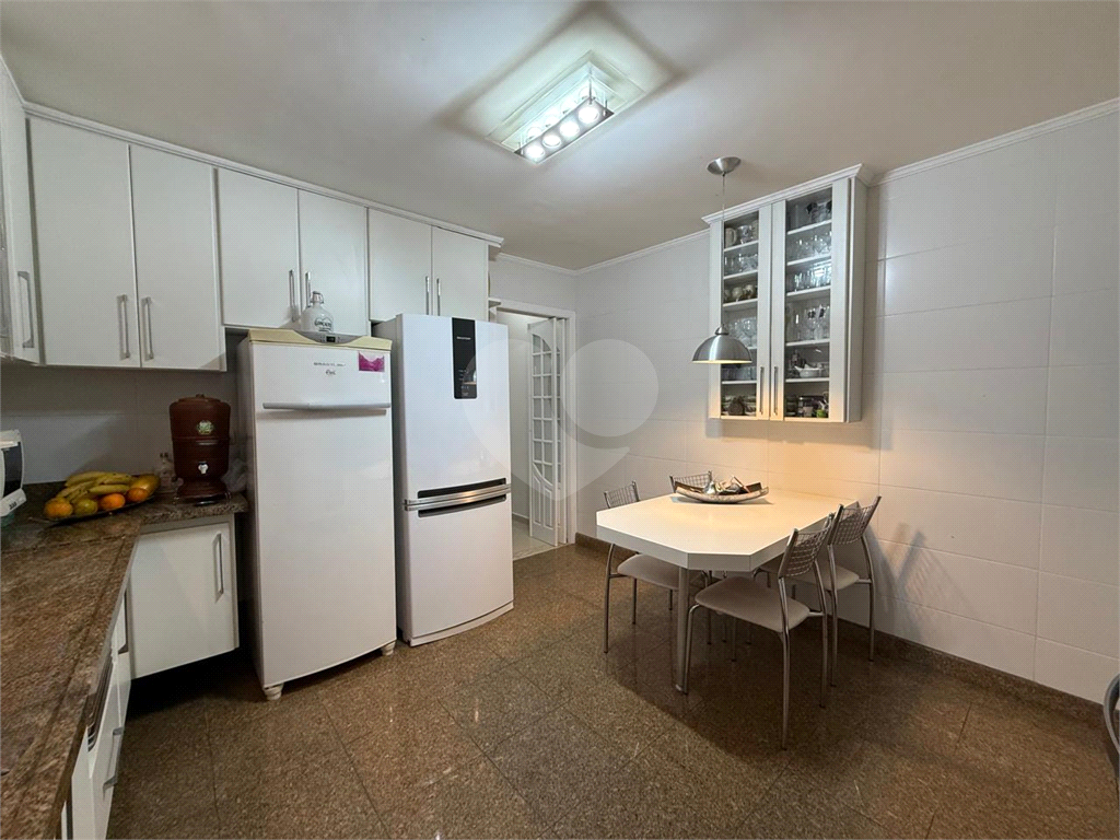 Sobrado à Venda no Jaçanã – 3 Dormitórios, Suíte com Banheira e Espaço Gourmet