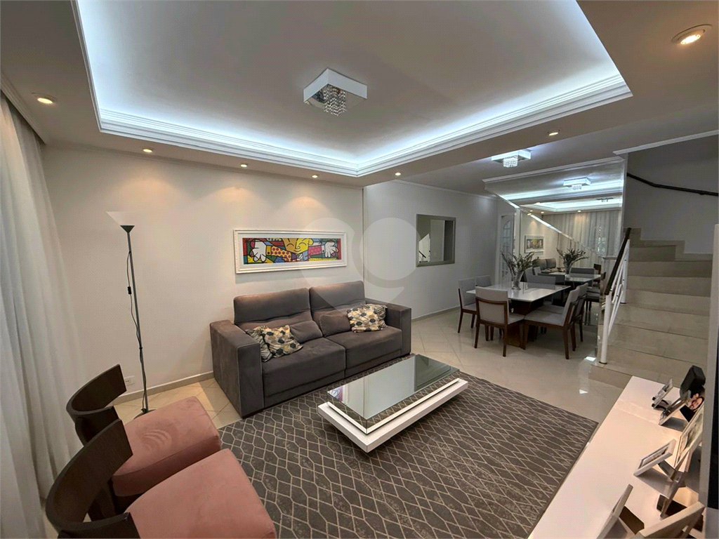 Sobrado à Venda no Jaçanã – 3 Dormitórios, Suíte com Banheira e Espaço Gourmet