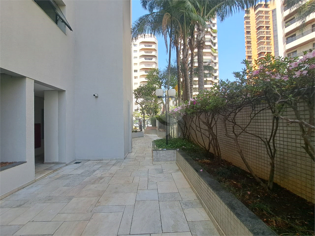Apartamento para locação | 159 m² | 3 dormitórios | 3 vagas | Alto de Santana 												
