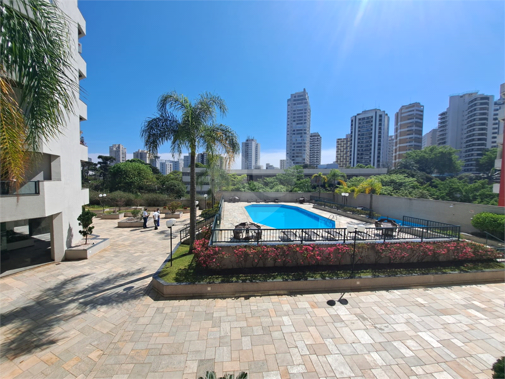 Apartamento para locação | 159 m² | 3 dormitórios | 3 vagas | Alto de Santana 												