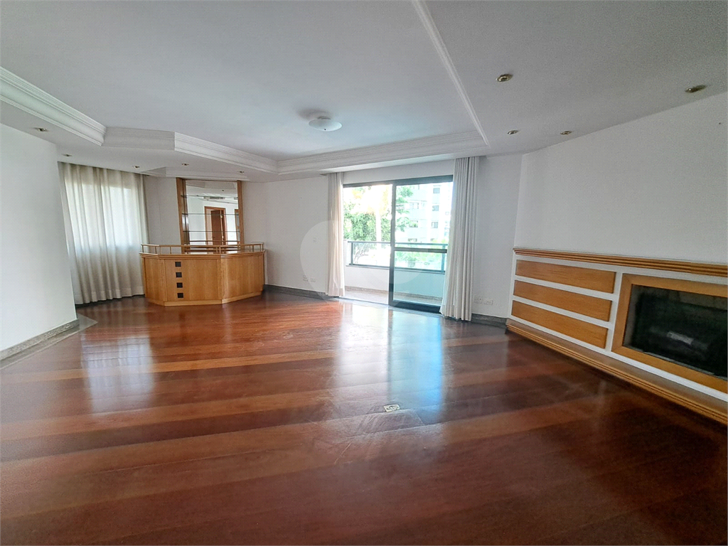 Apartamento para locação | 159 m² | 3 dormitórios | 3 vagas | Alto de Santana 												