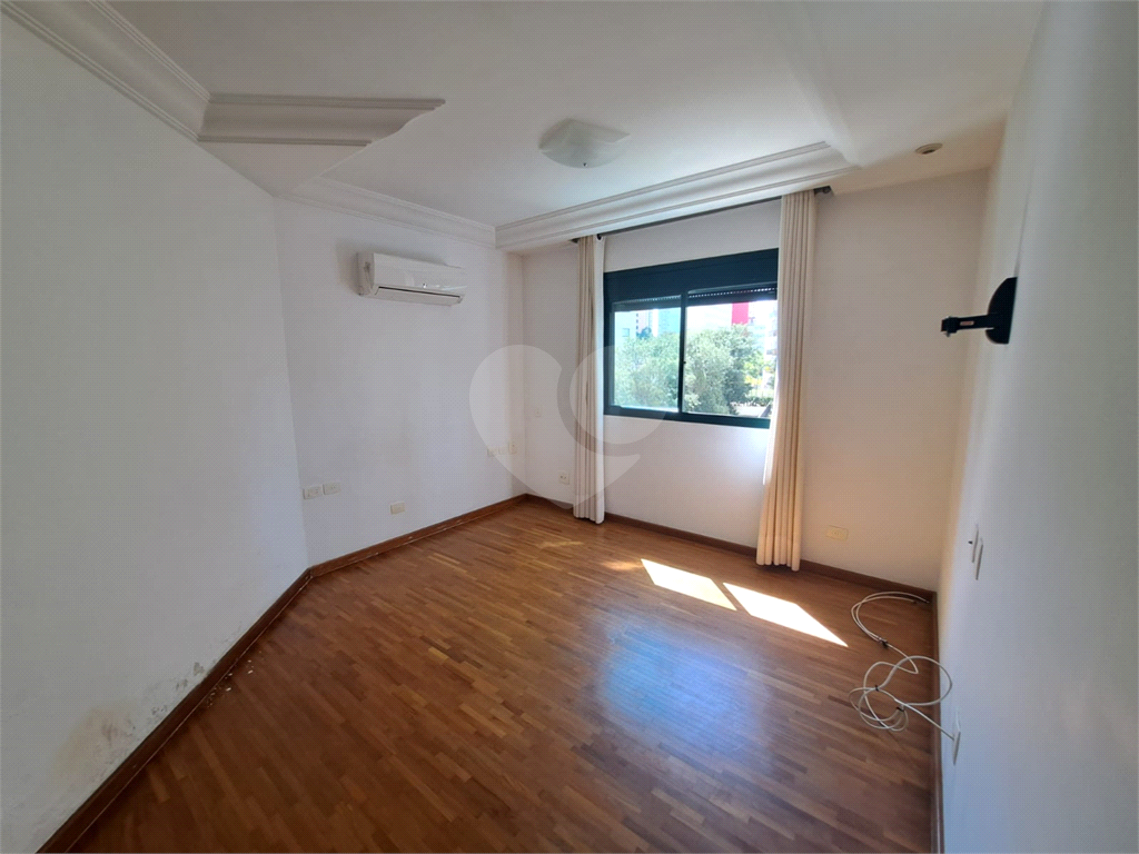 Apartamento para locação | 159 m² | 3 dormitórios | 3 vagas | Alto de Santana 												