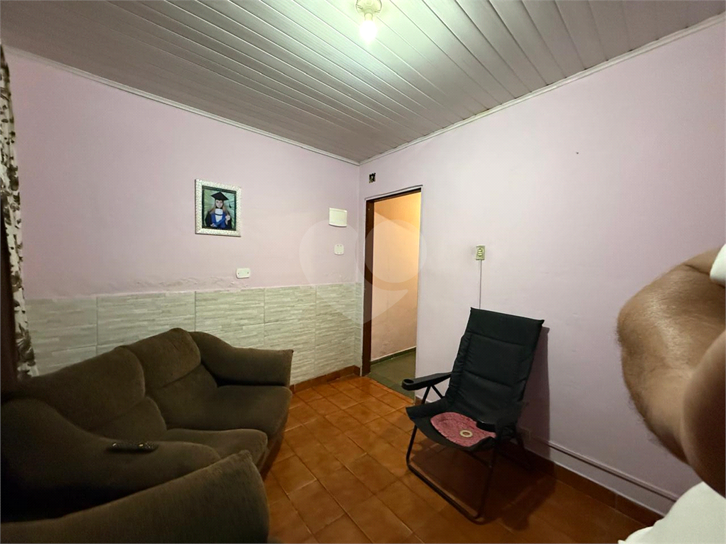 Casa à Venda no Jardim Brasil – 1 Dormitório + Edícula e 2 Vagas de Garagem