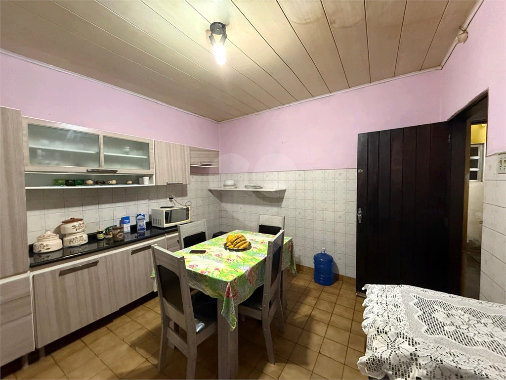 Casa à Venda no Jardim Brasil – 1 Dormitório + Edícula e 2 Vagas de Garagem