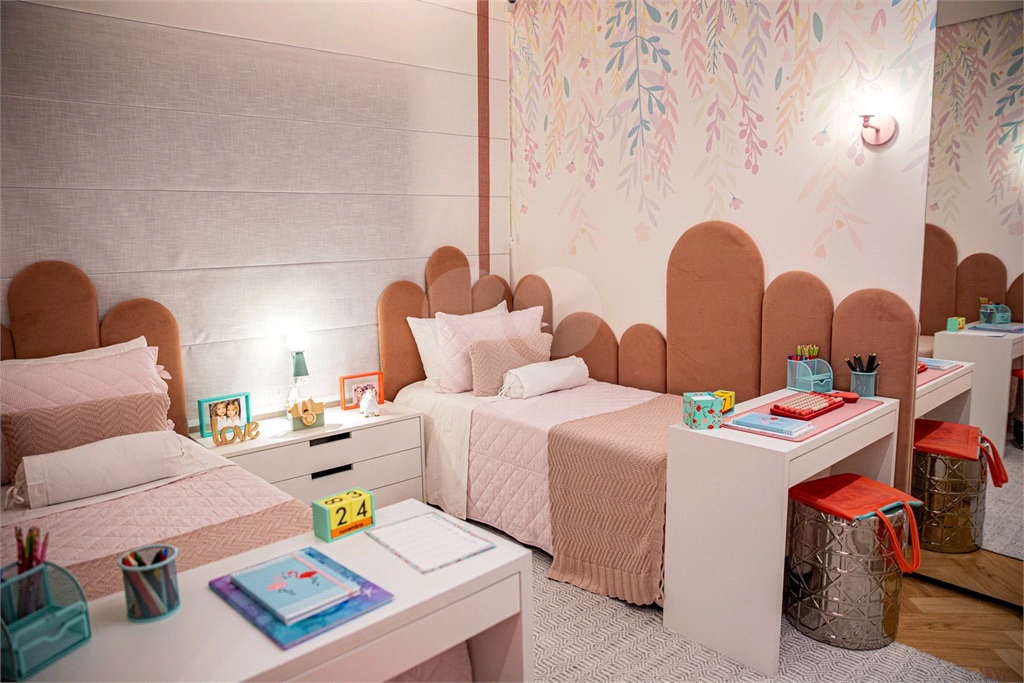 APARTAMENTO em VILA ROMANA