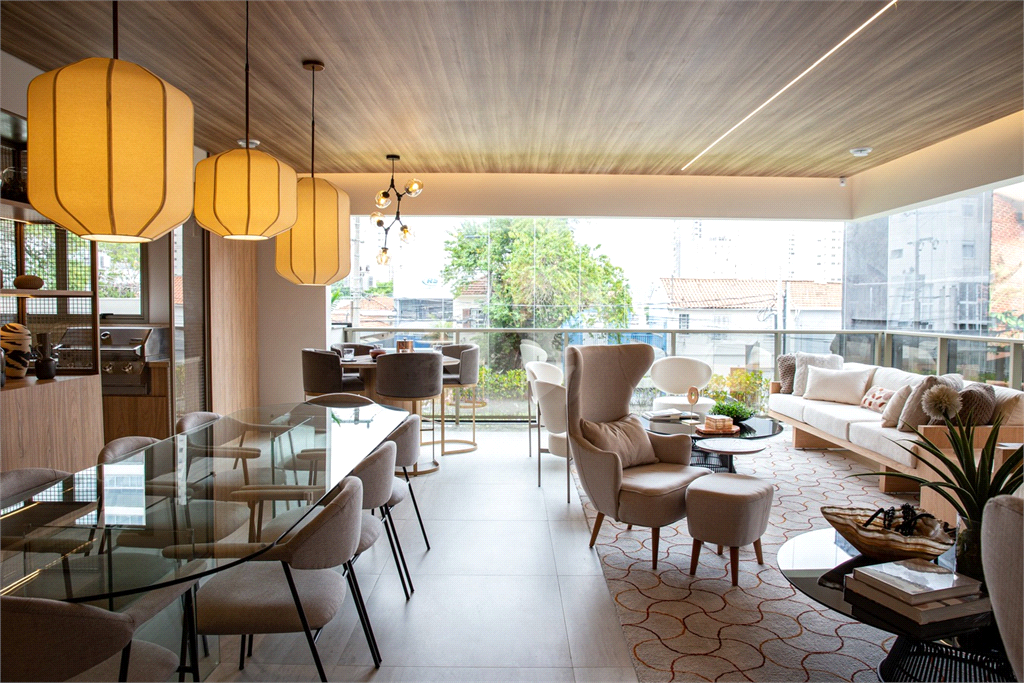APARTAMENTO em VILA ROMANA