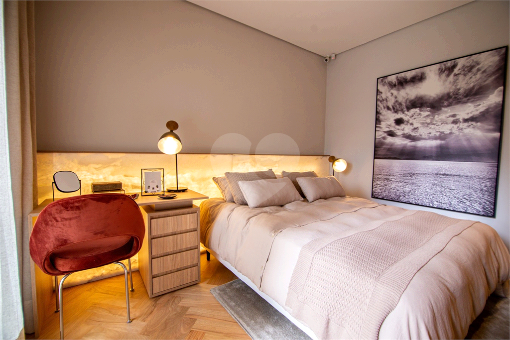 APARTAMENTO em VILA ROMANA