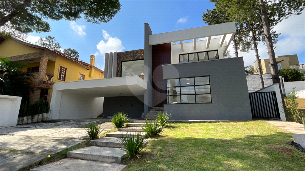 CASA EM CONDOMÍNIO À VENDA EM ALPHAVILLE NO ALPHA 12