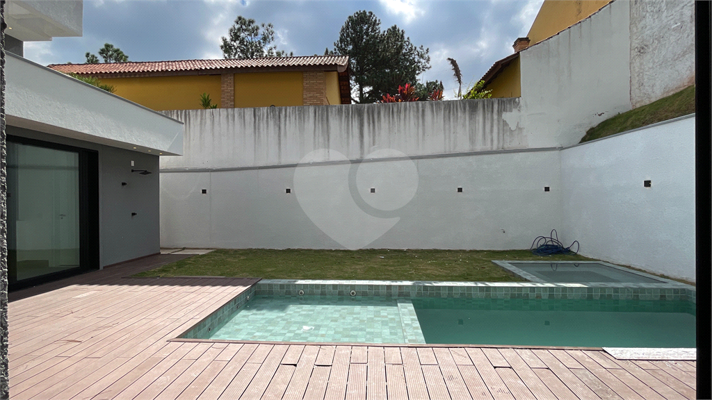CASA EM CONDOMÍNIO À VENDA EM ALPHAVILLE NO ALPHA 12