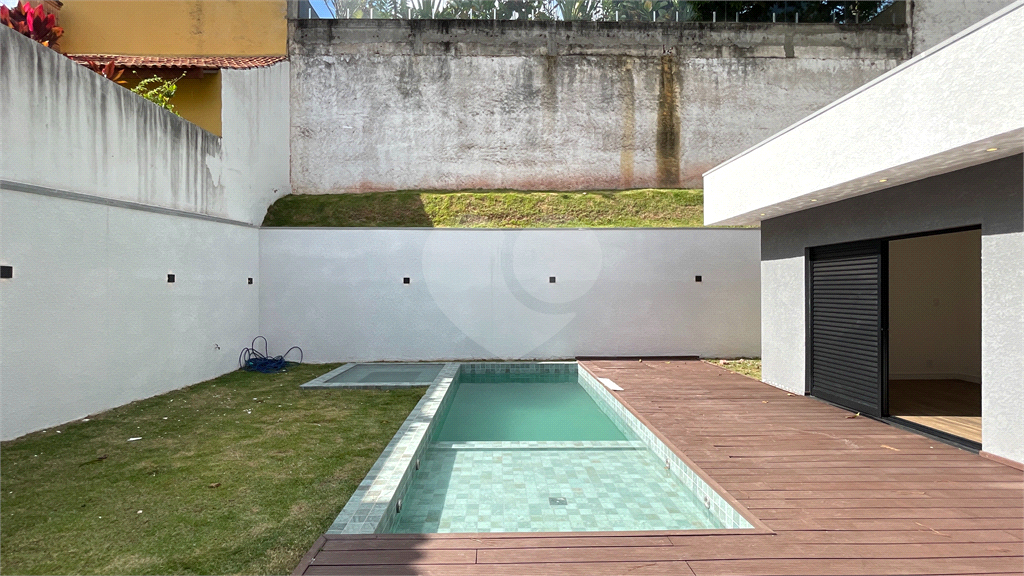 CASA EM CONDOMÍNIO À VENDA EM ALPHAVILLE NO ALPHA 12