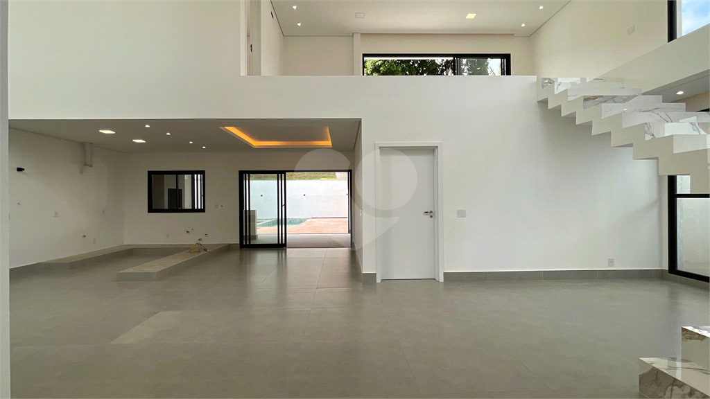 CASA EM CONDOMÍNIO À VENDA EM ALPHAVILLE NO ALPHA 12