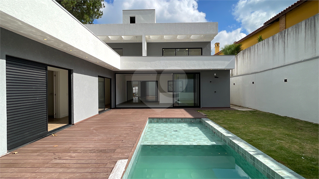 CASA EM CONDOMÍNIO À VENDA EM ALPHAVILLE NO ALPHA 12