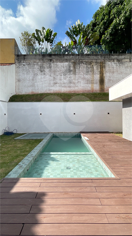 CASA EM CONDOMÍNIO À VENDA EM ALPHAVILLE NO ALPHA 12
