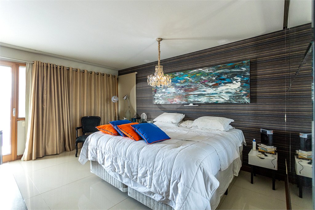 Casa en condomínio para VENDA e LOCAÇÃO no RESIDENCIAL ALPHAVILLE 8.
