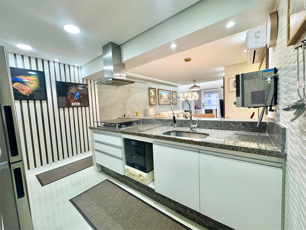 Apartamento a venda na Praia Grande