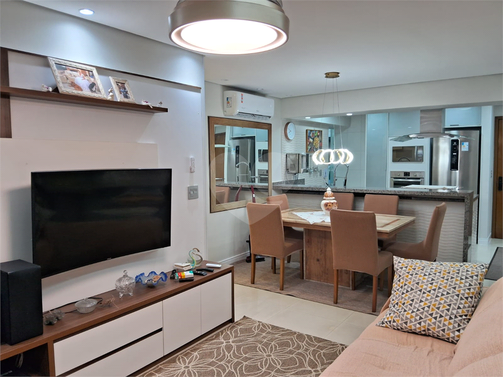 Apartamento a venda na Praia Grande