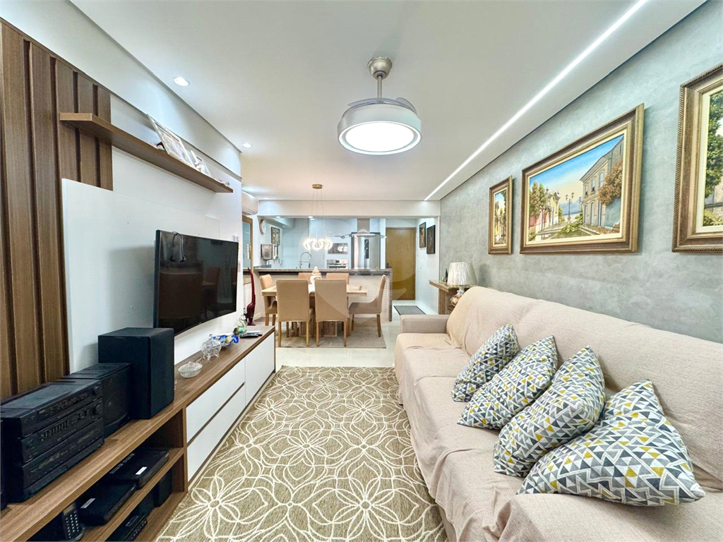 Apartamento a venda na Praia Grande