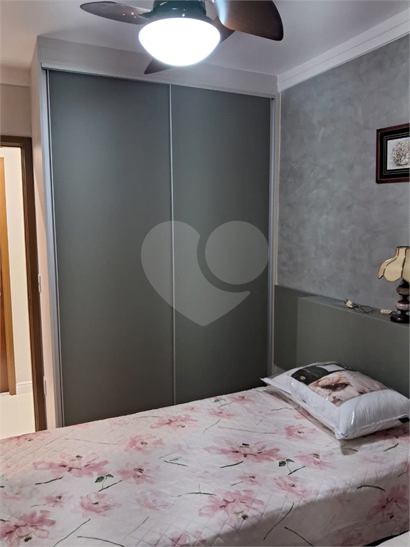 Apartamento a venda na Praia Grande