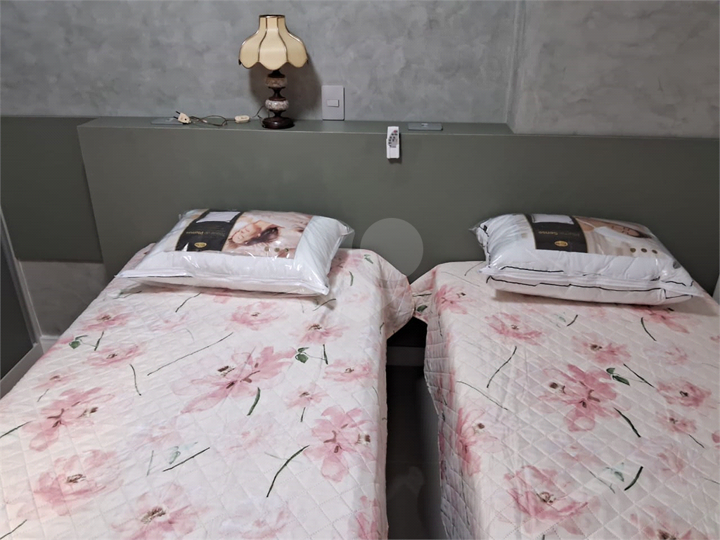 Apartamento a venda na Praia Grande